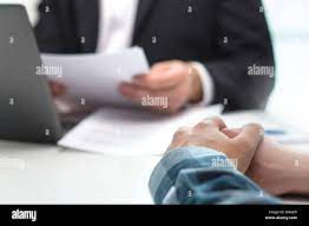 fast-cash-loans-online-the-best-way-to-help-salaried-people-with-their-money-big-1
